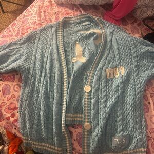 Taylor swift 1989 cardigan